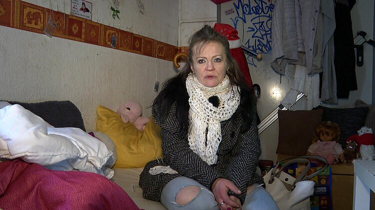 Anett (45) ist obdachlos